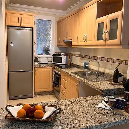 דירה Con Piscina Climatizada Y Vistas אדחה