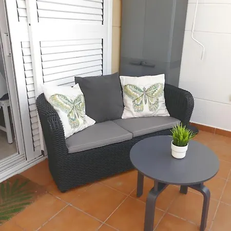 Con Piscina Climatizada Y Vistas Апартаменты