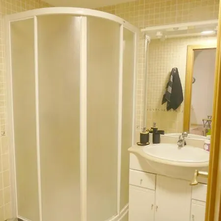 Con Piscina Climatizada Y Vistas Апартаменты *